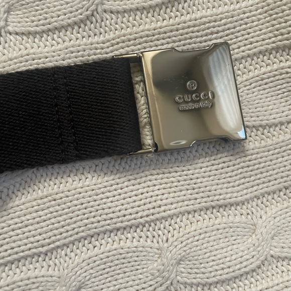 Authentic Gucci waist bum bag with dust bag - Picture 7 of 9